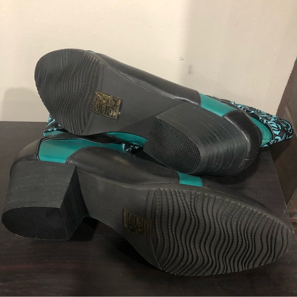 NWOT Incredible Leather Boots - Picture 3 of 10